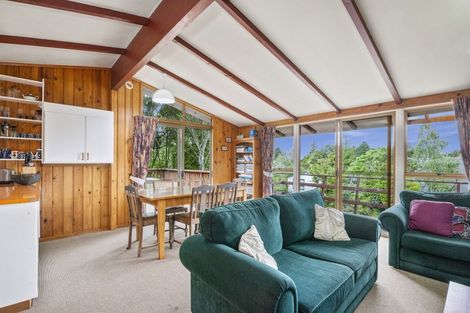 Photo of property in 18 Te Kuru Lane, Pukawa Bay, Turangi, 3381