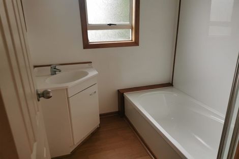 Photo of property in 1/15 Fordham Street, Beach Haven, Auckland, 0626