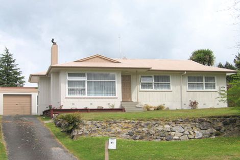 Photo of property in 11 Jade Place, Pukehangi, Rotorua, 3015