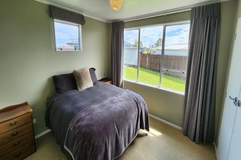 Photo of property in 37 Sunnyvale Street, Bell Block, New Plymouth, 4312