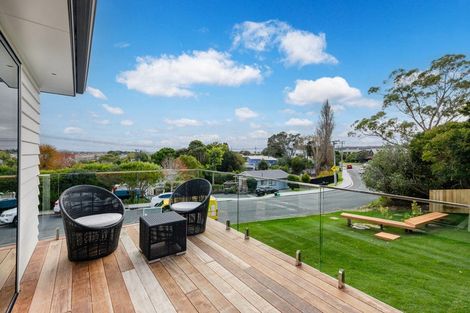 Photo of property in 12a Walbrook Road, Manly, Whangaparaoa, 0930