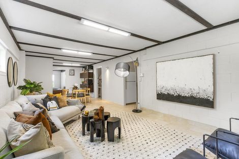 Photo of property in 10 Etherege Place, Howick, Auckland, 2014