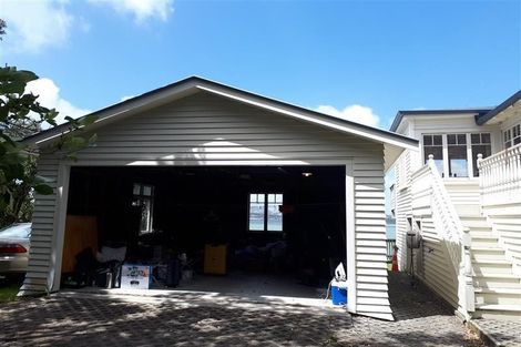 Photo of property in 15-17 Awanui Street, Birkenhead, Auckland, 0626