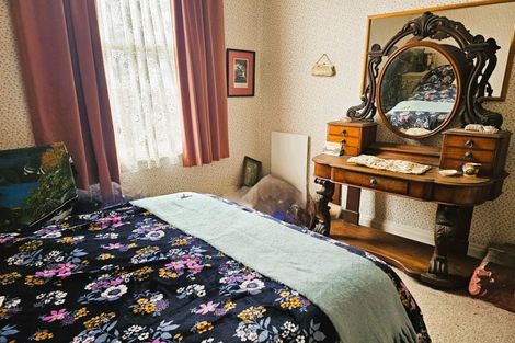 Photo of property in 12 Grant Street, Dannevirke, 4930