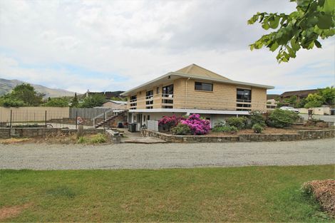 Photo of property in 73 Newcastle Street, Clyde, 9330