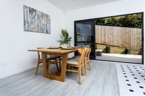 Photo of property in 58 County Road, Torbay, Auckland, 0630