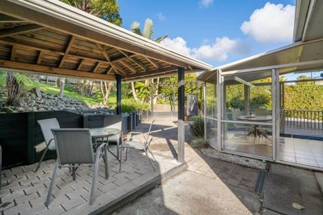 Photo of property in 2/43 Seaton Road, Murrays Bay, Auckland, 0630