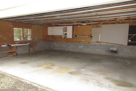 Photo of property in 15 Kowhai Grove, Raumati Beach, Paraparaumu, 5032