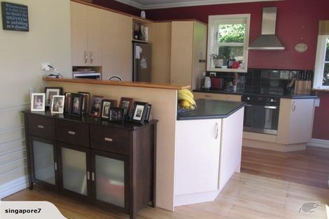 Photo of property in 118 Cashmere Avenue, Khandallah, Wellington, 6035