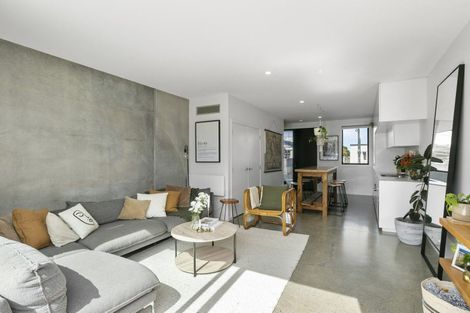 Photo of property in 439b Jackson Street, Petone, Lower Hutt, 5012