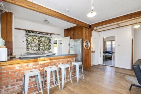 Photo of property in 117 Tipahi Street, Nelson South, Nelson, 7010