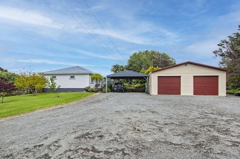 Photo of property in 37 Pahi Road, Paparoa, 0571