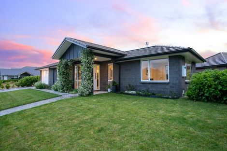 Photo of property in 21 Terry Came Drive, Cambridge, 3434