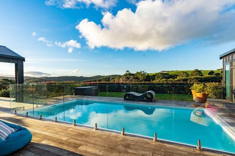 Photo of property in 4 Te Wairoa Lane, Tinopai, Matakohe, 0593