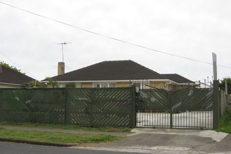 Photo of property in 42 Beatty Road, Pukekohe, 2120