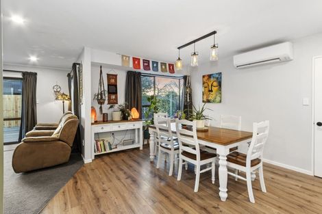 Photo of property in 185 Langdons Road, Northcote, Christchurch, 8052