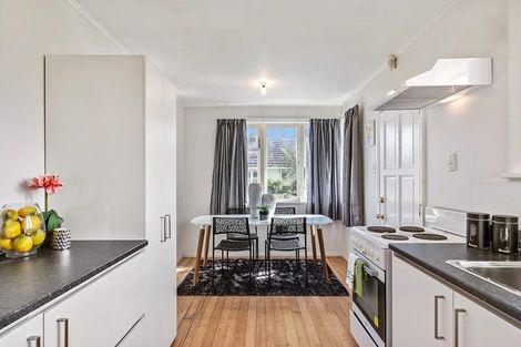 Photo of property in 27 Watts Road, Manurewa, Auckland, 2102