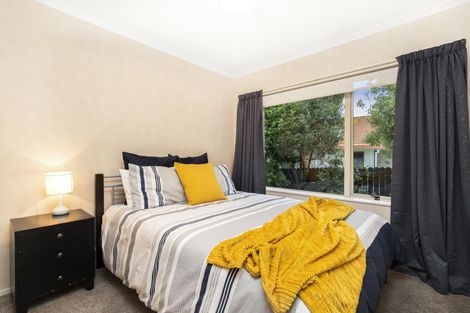 Photo of property in 8 Rushbury Place, Randwick Park, Auckland, 2105