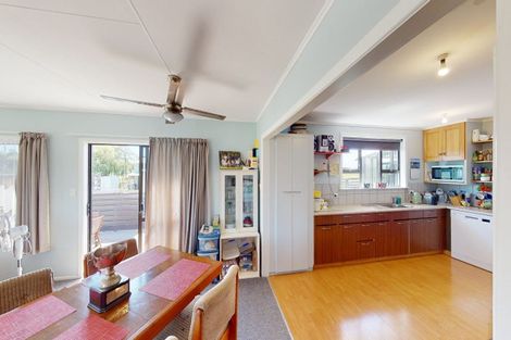 Photo of property in 49 Hokio Sand Road, Hokio Beach, Levin, 5571