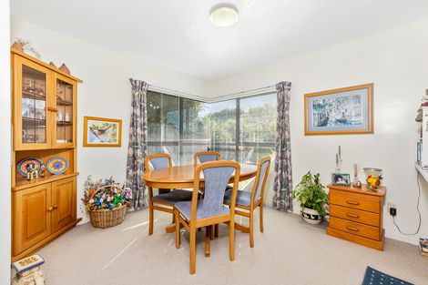 Photo of property in 9 Crampton Court, Orewa, 0931