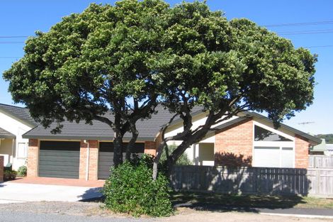 Photo of property in Miramar Villas, 8/6 Brussels Street, Miramar, Wellington, 6022