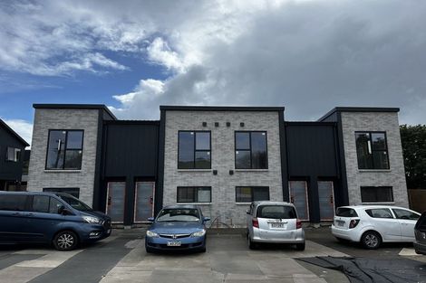 Photo of property in 39 Muir Avenue, Mangere Bridge, Auckland, 2022