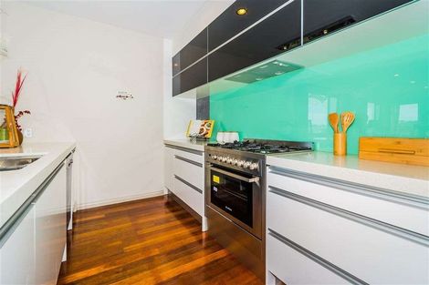 Photo of property in 29 The Avenue, Albany, Auckland, 0632