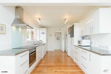 Photo of property in 62 Newcastle Street, Hokowhitu, Palmerston North, 4410