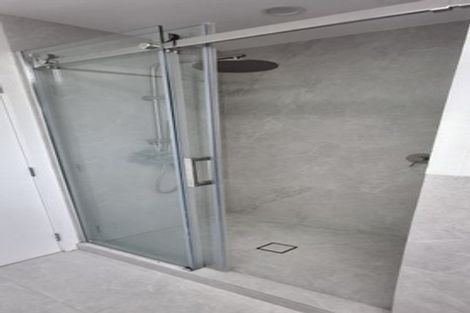 Photo of property in 117 Tiroroa Avenue, Te Atatu South, Auckland, 0610