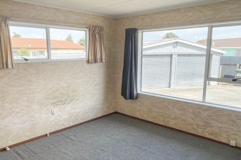 Photo of property in 38 Amberley Avenue, Westbrook, Palmerston North, 4412