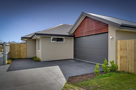 Photo of property in 5 Cossar Street, Burwood, Christchurch, 8083