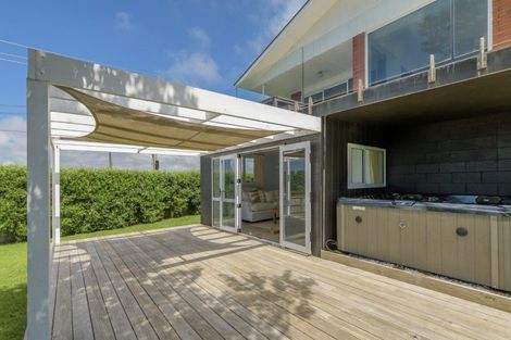 Photo of property in 1 Lemon Grove Avenue, Otumoetai, Tauranga, 3110