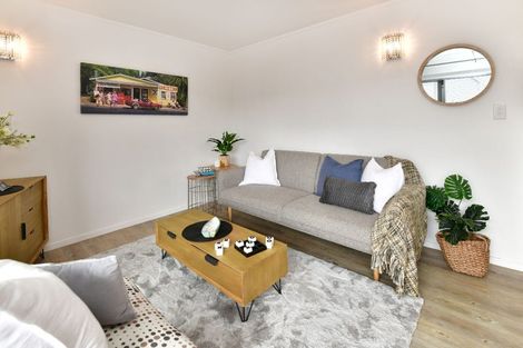 Photo of property in 3/420a Hibiscus Coast Highway, Orewa, 0931