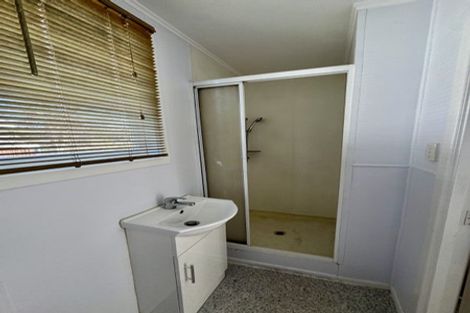 Photo of property in 51 Woodglen Road, Glen Eden, Auckland, 0602