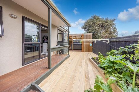 Photo of property in 5 Raleigh Avenue, Fairview Downs, Hamilton, 3214