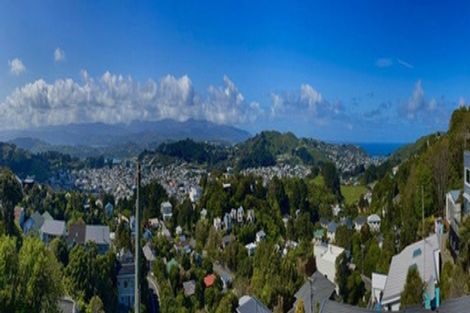 Photo of property in 33 Whaui Street, Vogeltown, Wellington, 6021