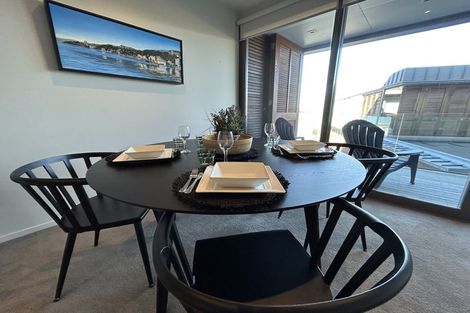 Photo of property in Patent 326 Apartments, 203s/326 Evans Bay Parade, Hataitai, Wellington, 6021
