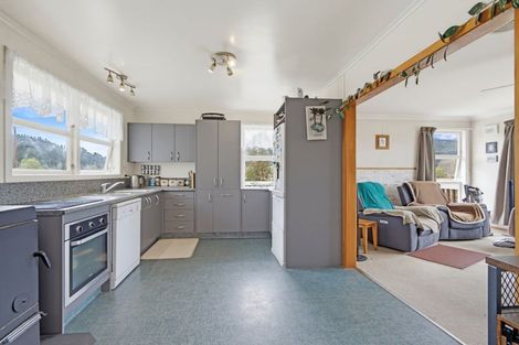 Photo of property in 745 Rewatu Road, Poroporo, Whakatane, 3191