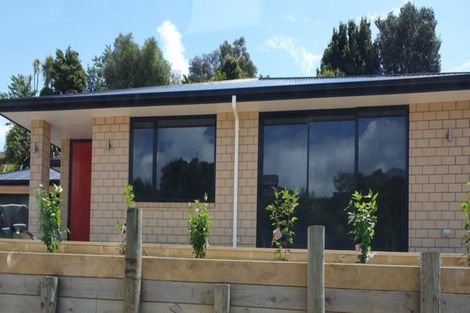 Photo of property in 3 Frederick Place, Whalers Gate, New Plymouth, 4310