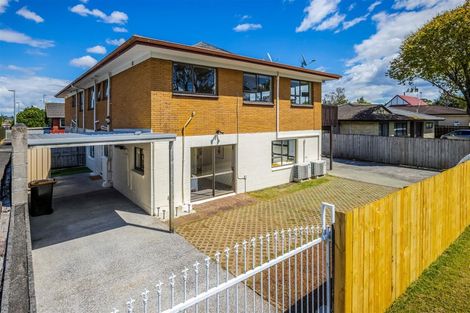 Photo of property in 1/53 Butley Drive, Farm Cove, Auckland, 2012
