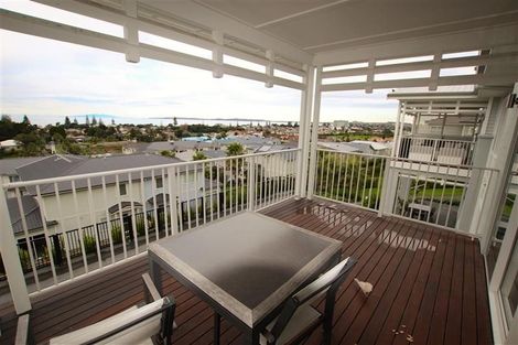 Photo of property in 48 Panorama Heights, Orewa, 0931