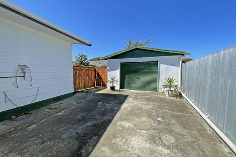 Photo of property in 50 Kimberley Grove, Westbrook, Palmerston North, 4412
