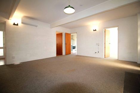 Photo of property in 46 Kohekohe Street, New Lynn, Auckland, 0600