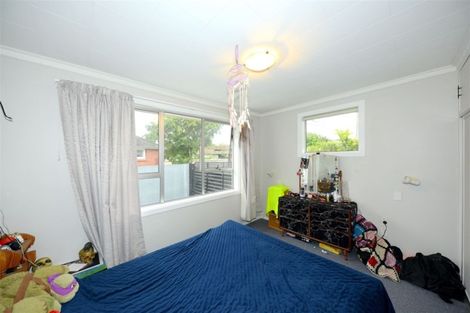Photo of property in 35 Wilton Crescent, Bishopdale, Christchurch, 8053
