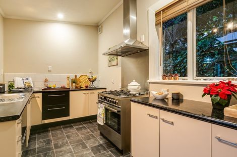 Photo of property in 14 Allandale Road, Saint Clair, Dunedin, 9012