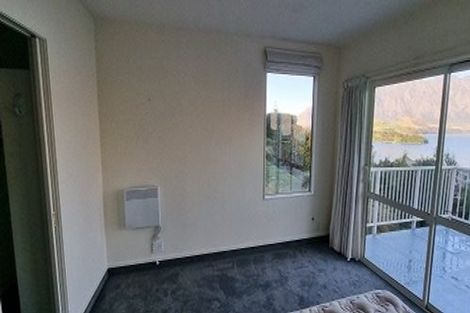 Photo of property in 3a Strawberry Lane, Fernhill, Queenstown, 9300