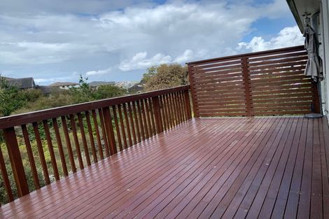 Photo of property in 7 Bintulu Place, Fairview Heights, Auckland, 0632