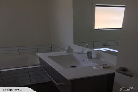 Photo of property in 4 Jones Avenue, Lower Shotover, Queenstown, 9304