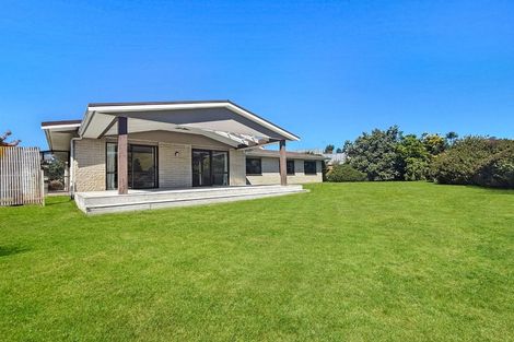 Photo of property in 8 Churchill Drive, Taradale, Napier, 4112