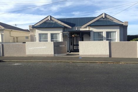 Photo of property in 11 Fitzroy Street, Caversham, Dunedin, 9012